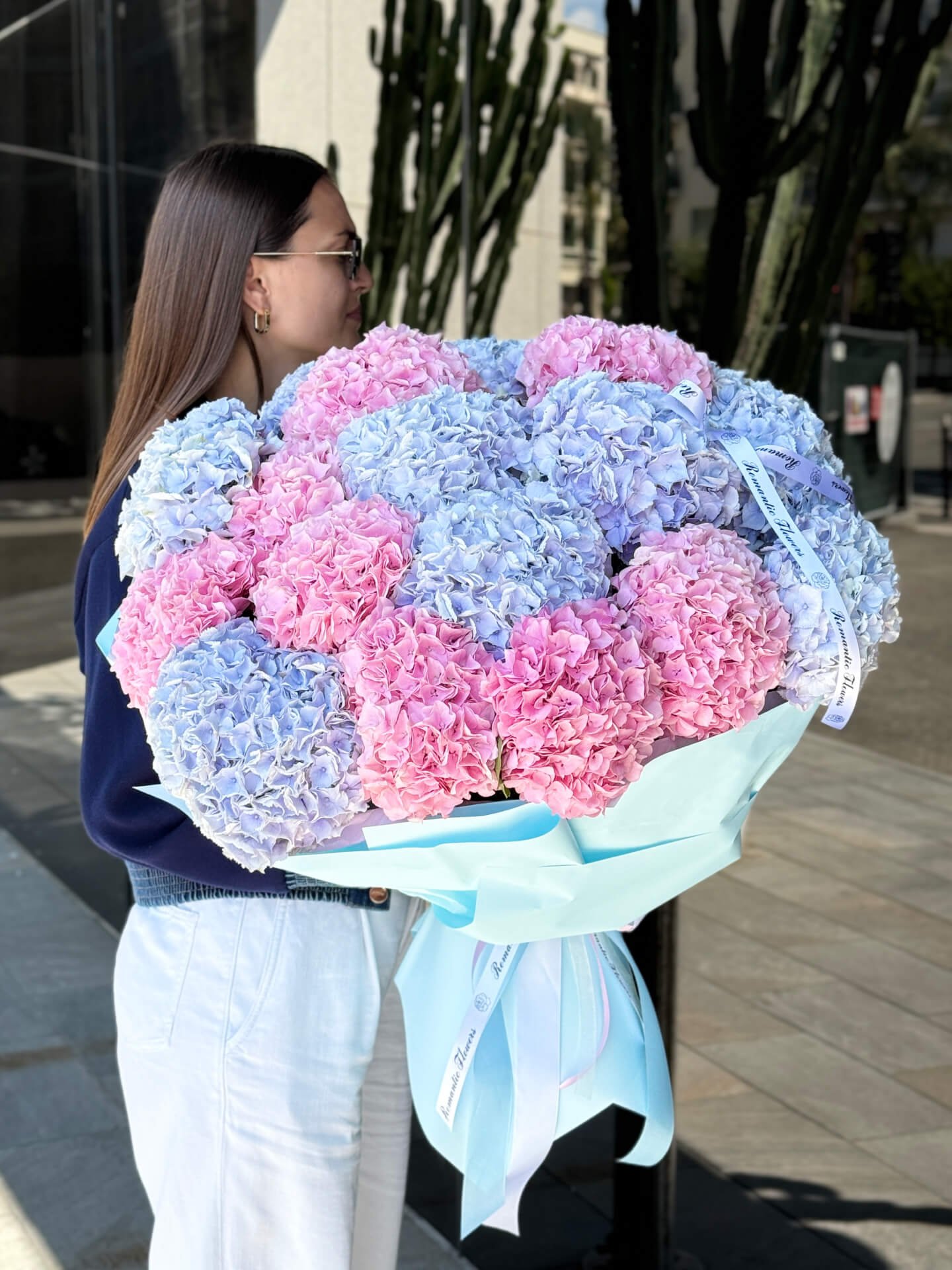 Composition de hortensias - Image 2