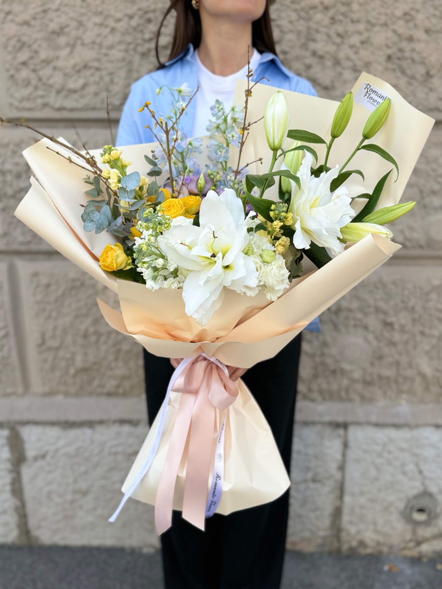 Composition Sunlit Elegance - Image 3