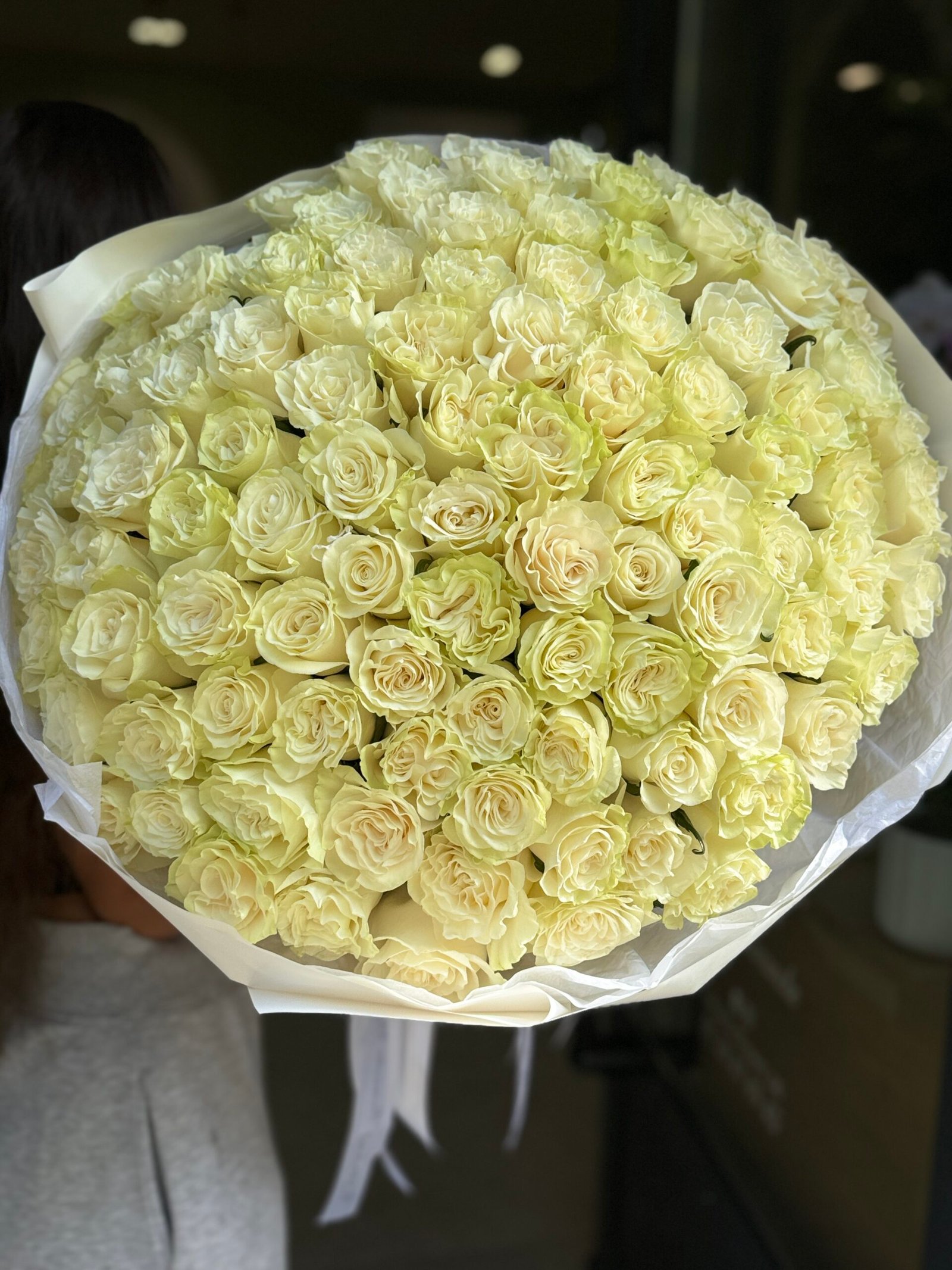 101 Roses Blanches – Geste Grandiose - Image 2