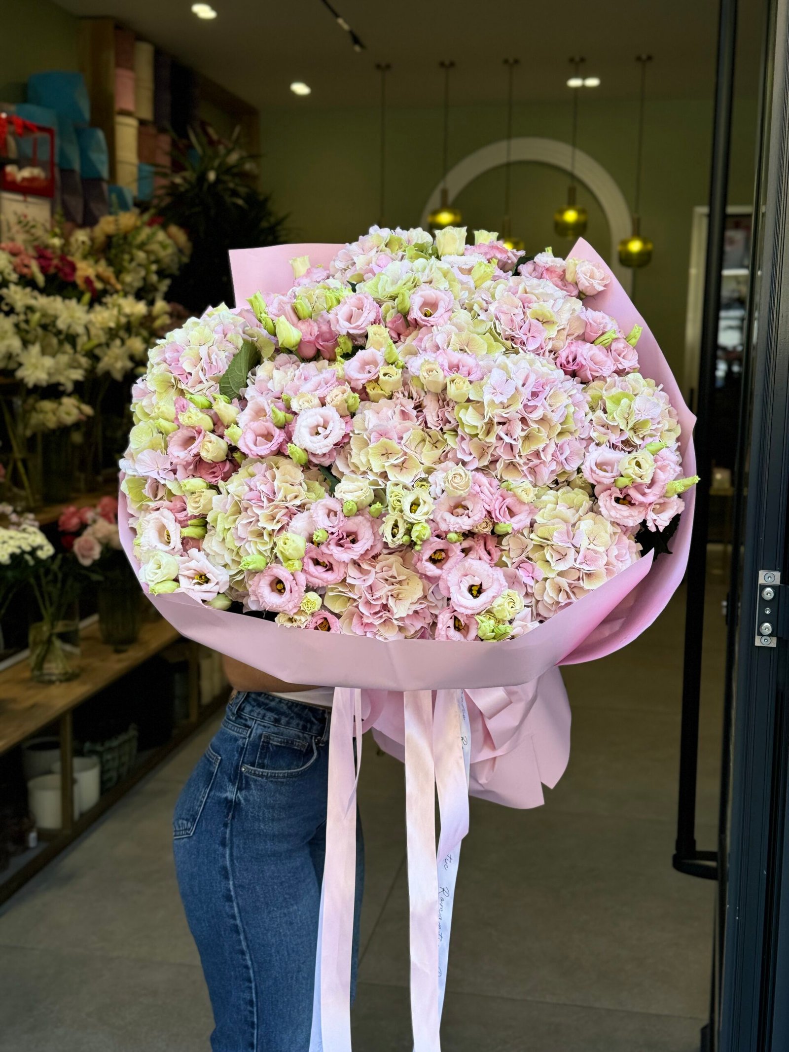 Douceur Pastel – Hortensias & Eustomas - Image 2