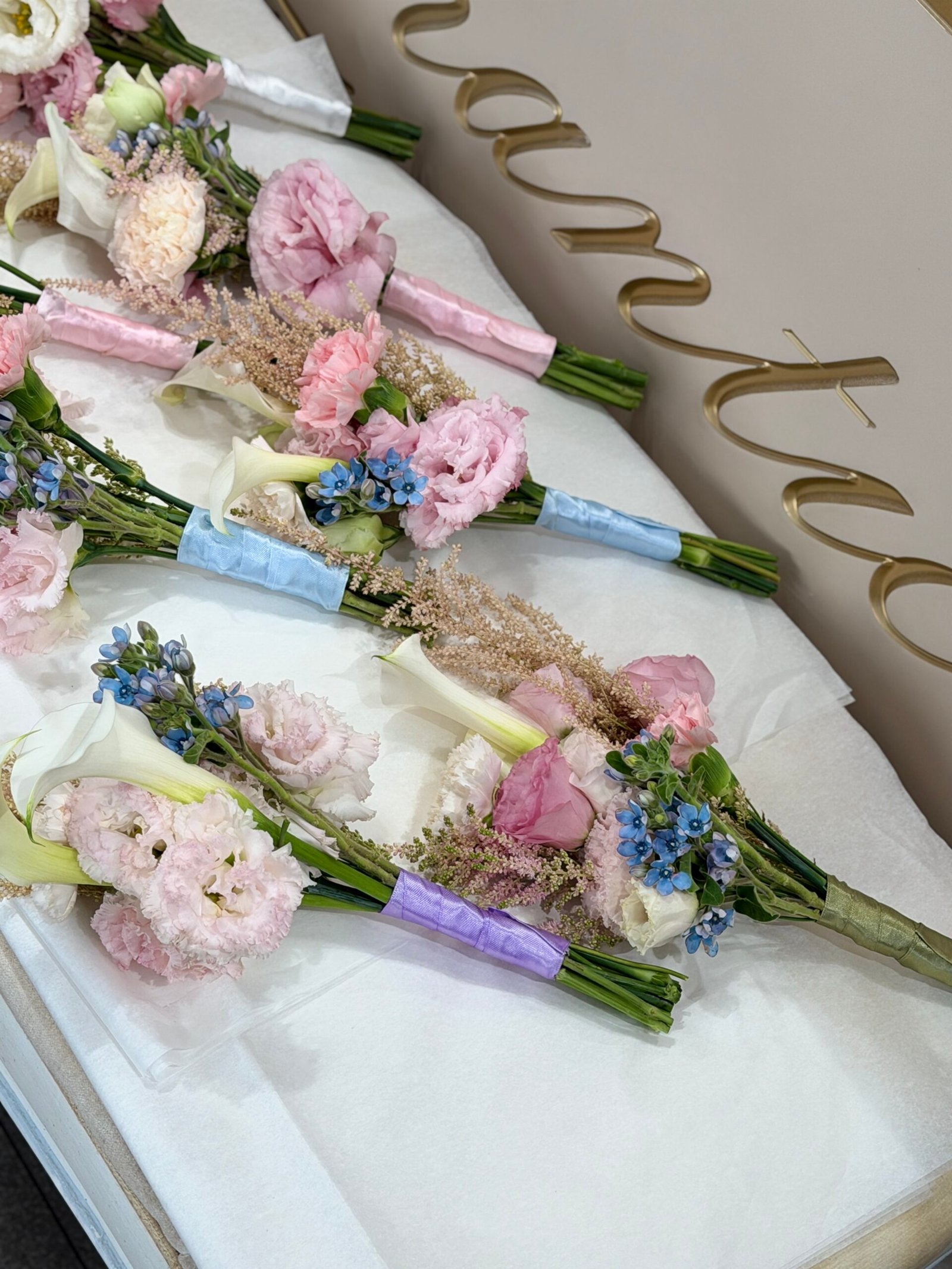 Bouquet de mariée et mademoiselle d’oneur - Image 6