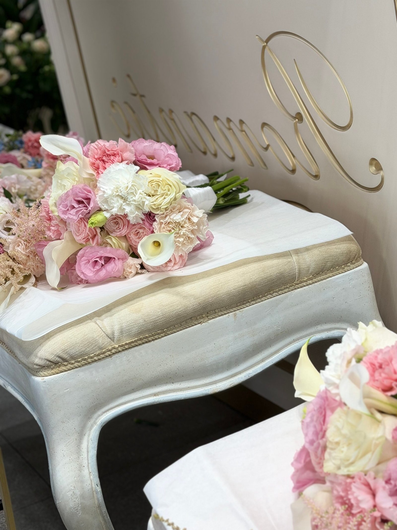Bouquet de mariée et mademoiselle d’oneur - Image 2